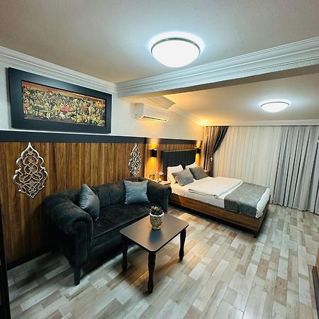 Taksim La Serena Hotels อิสตันบูล ภายนอก รูปภาพ