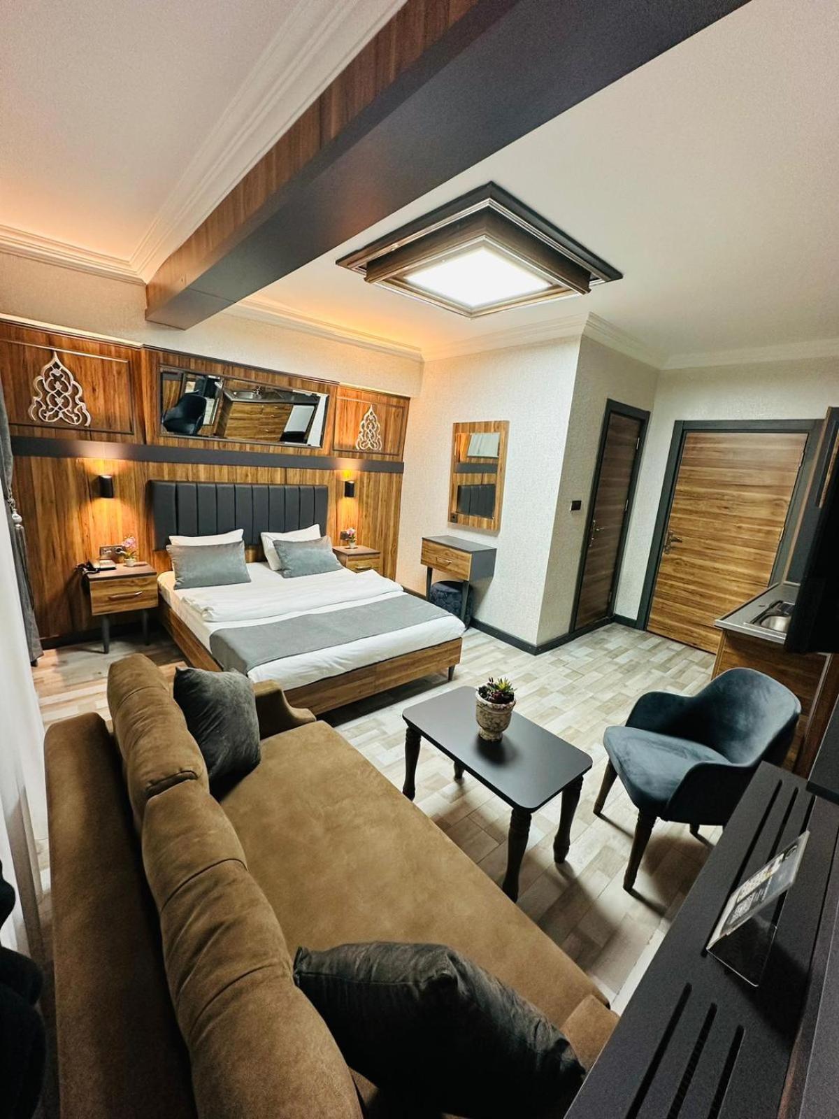 Taksim La Serena Hotels อิสตันบูล ภายนอก รูปภาพ