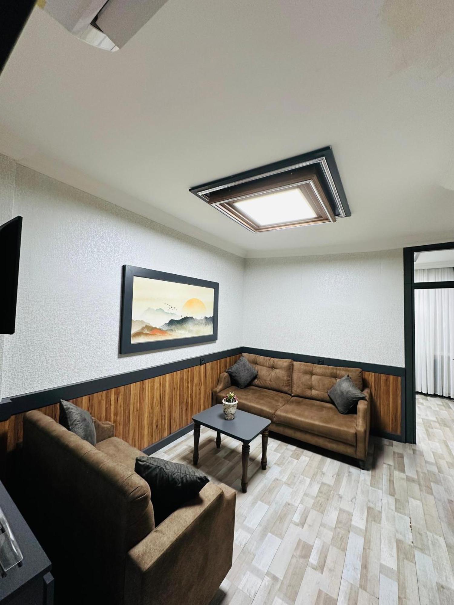 Taksim La Serena Hotels อิสตันบูล ภายนอก รูปภาพ