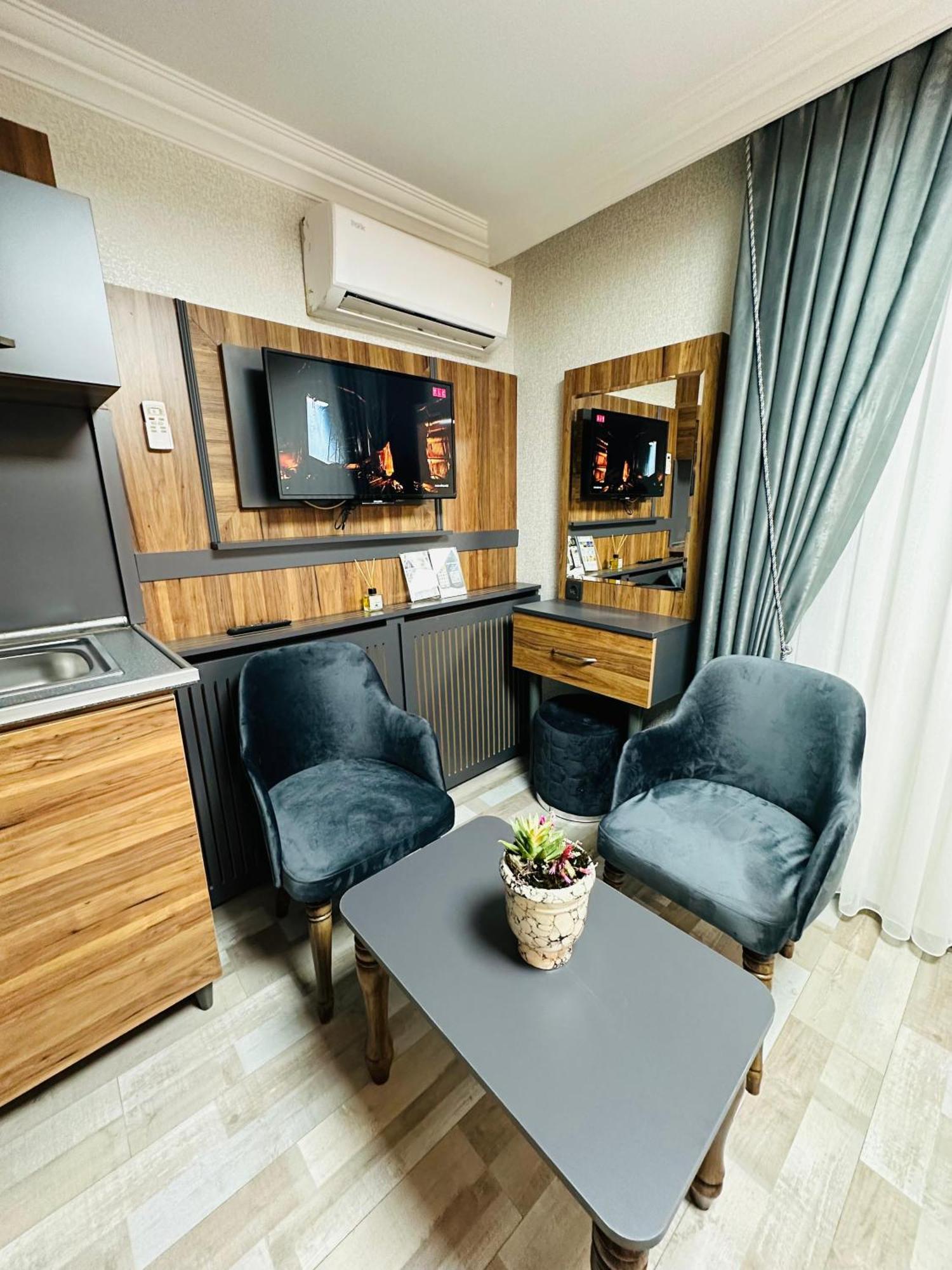 Taksim La Serena Hotels อิสตันบูล ภายนอก รูปภาพ